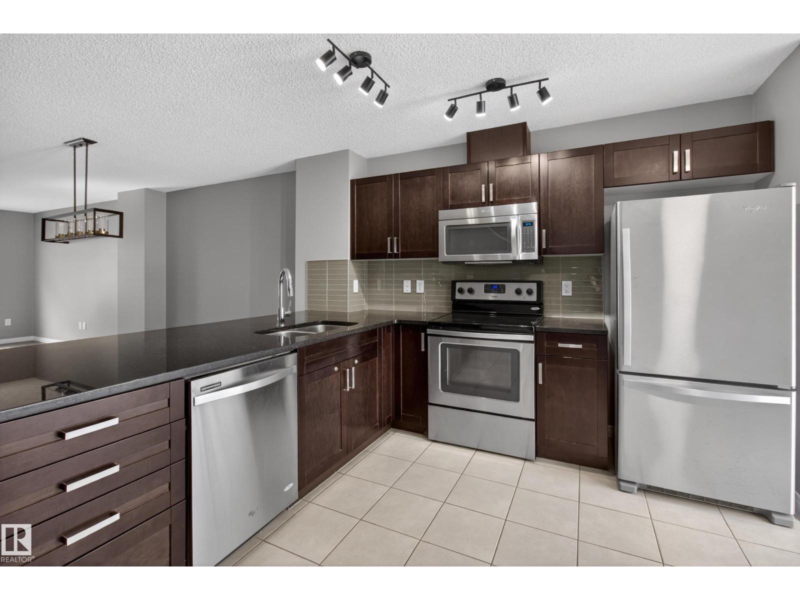 #11 1140 CHAPPELLE BV SW - 18
