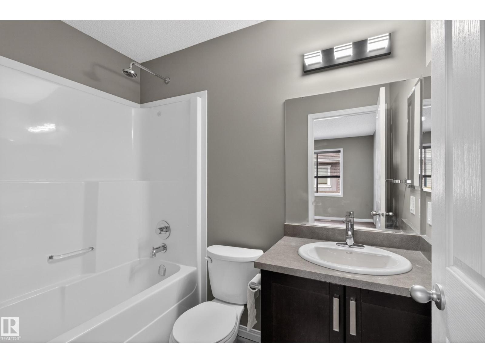 #11 1140 CHAPPELLE BV SW - 33