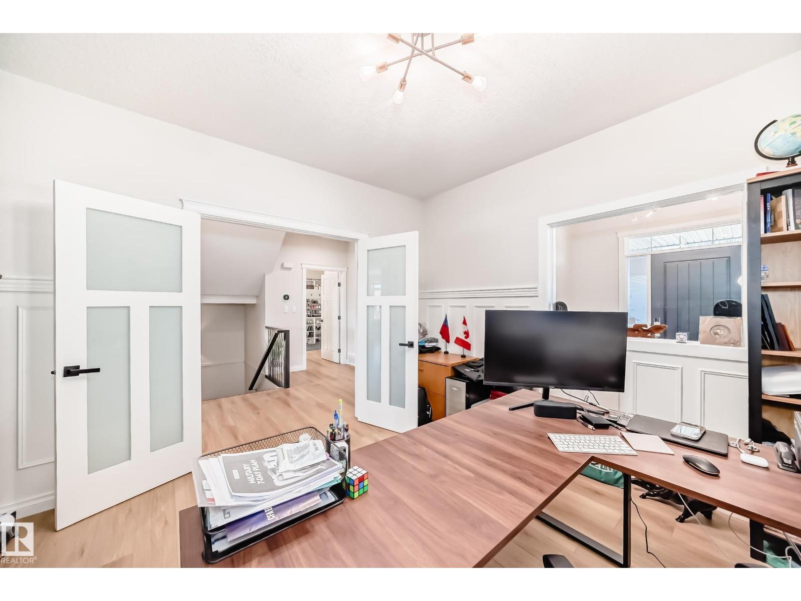 3230 WHITELAW DR NW NW - 25