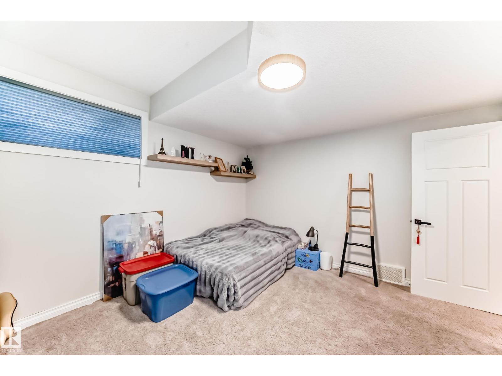 3230 WHITELAW DR NW NW - 58