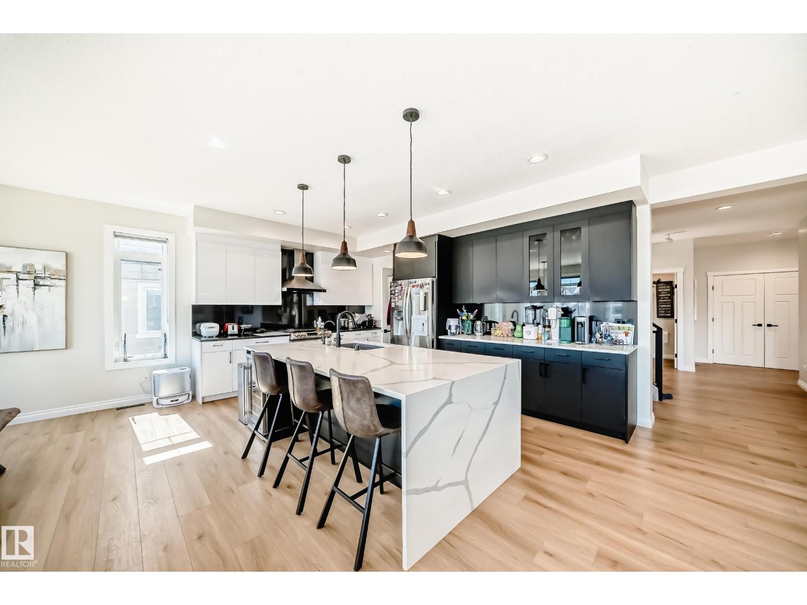 3230 WHITELAW DR NW NW - 6
