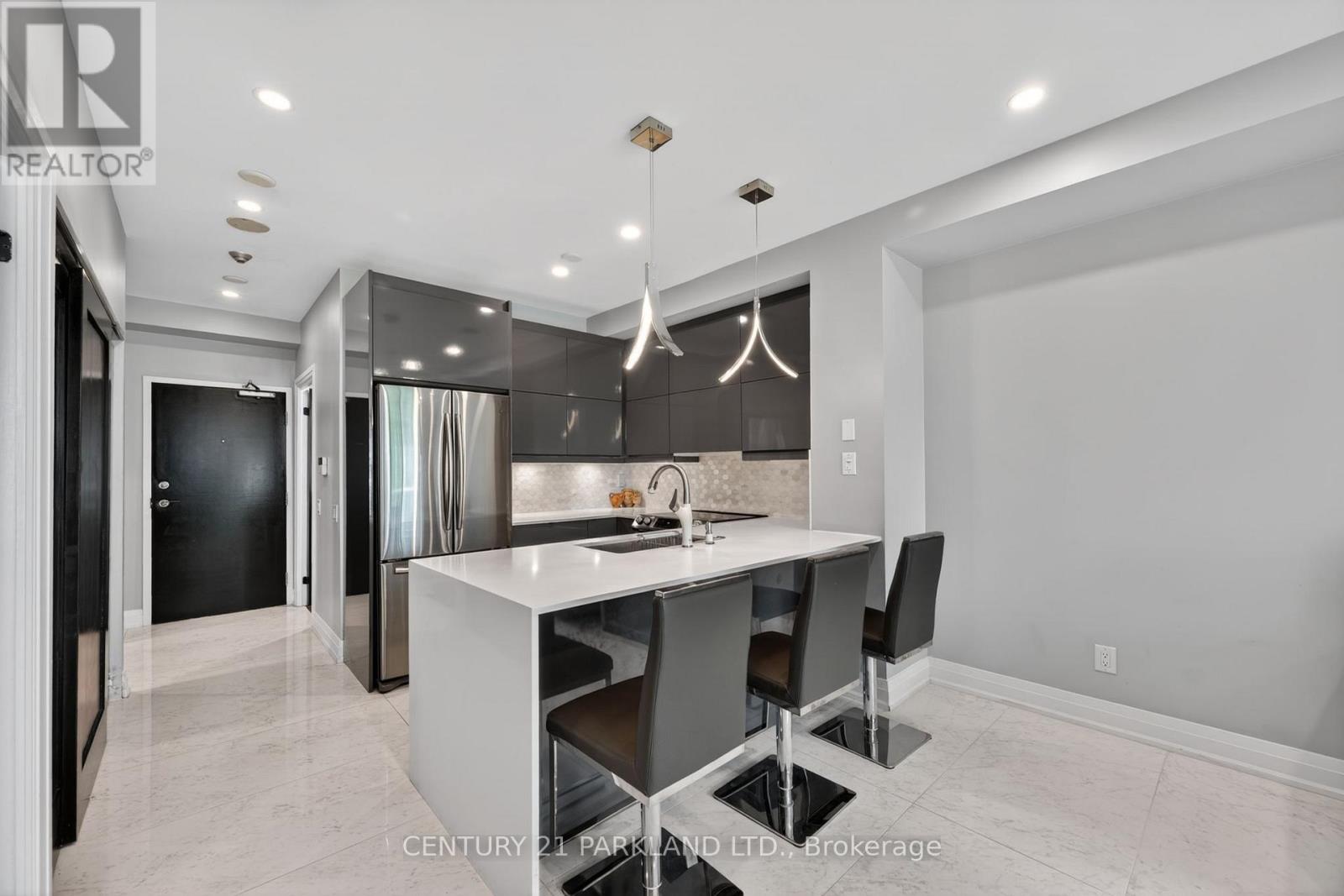 #411 5 MARINE PARADE DRIVE - 4