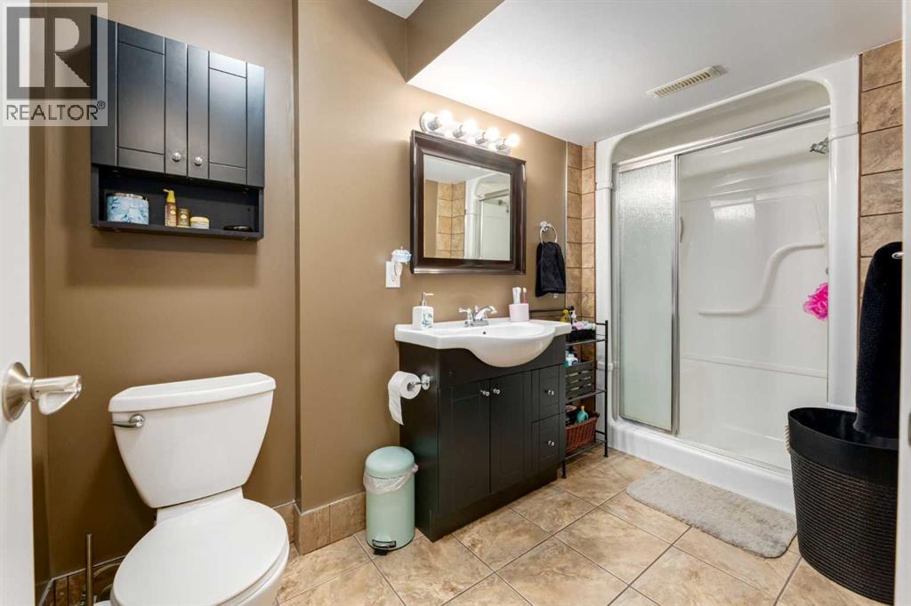 569 Chaparral Drive SE - 38