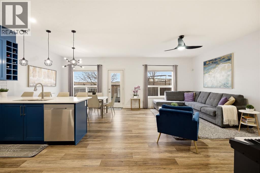 107 Everwoods Park SW - 11