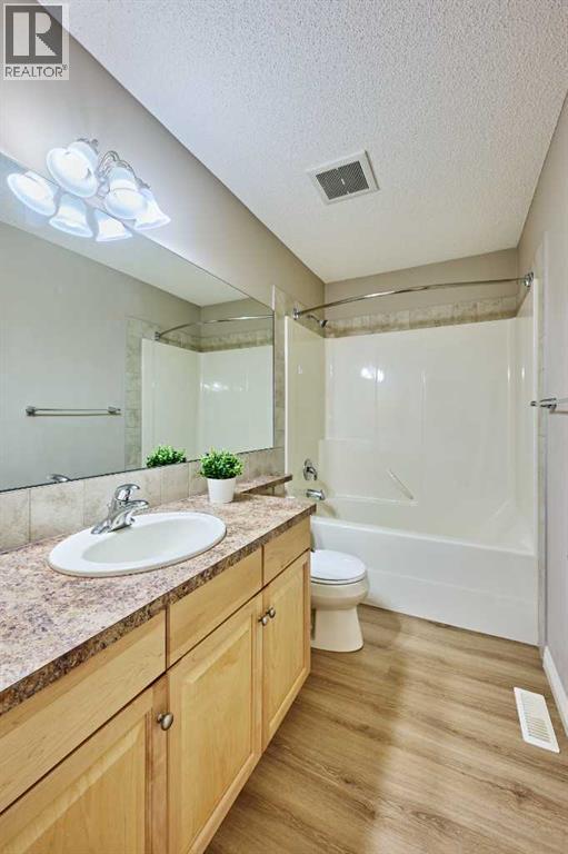 383 Prestwick Close SE - 28