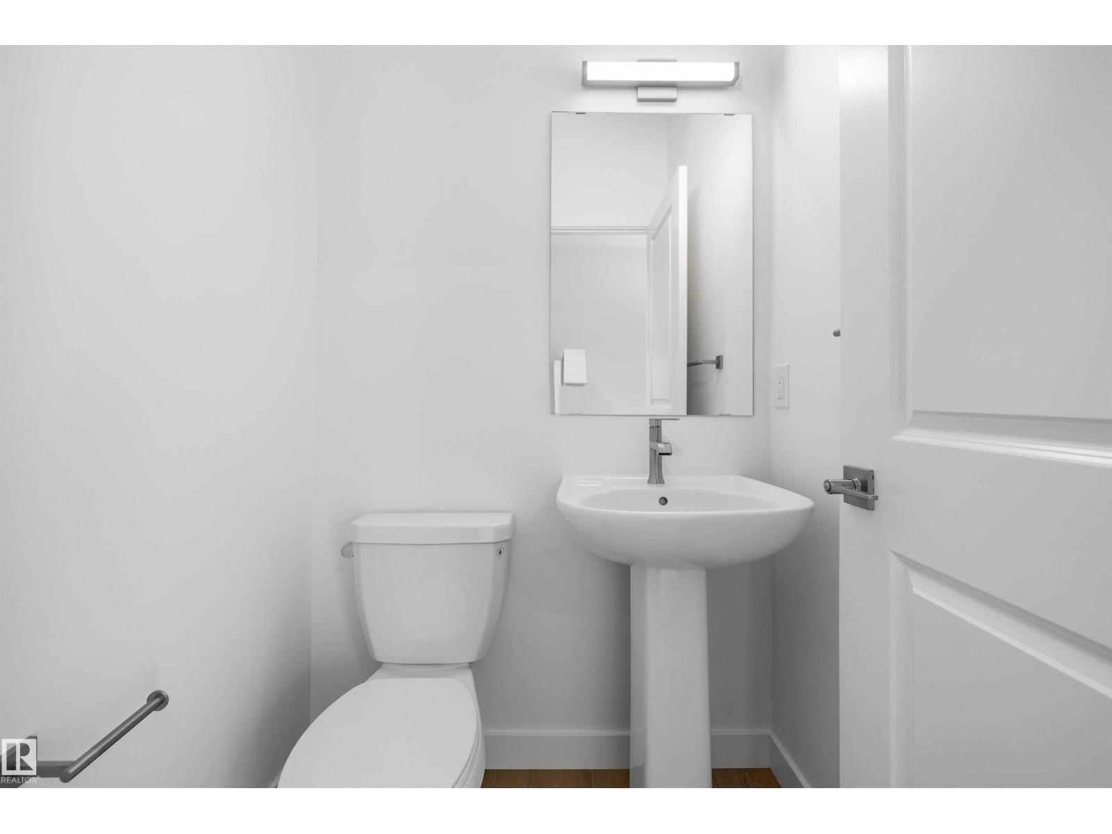 528 176 AV NE - 8