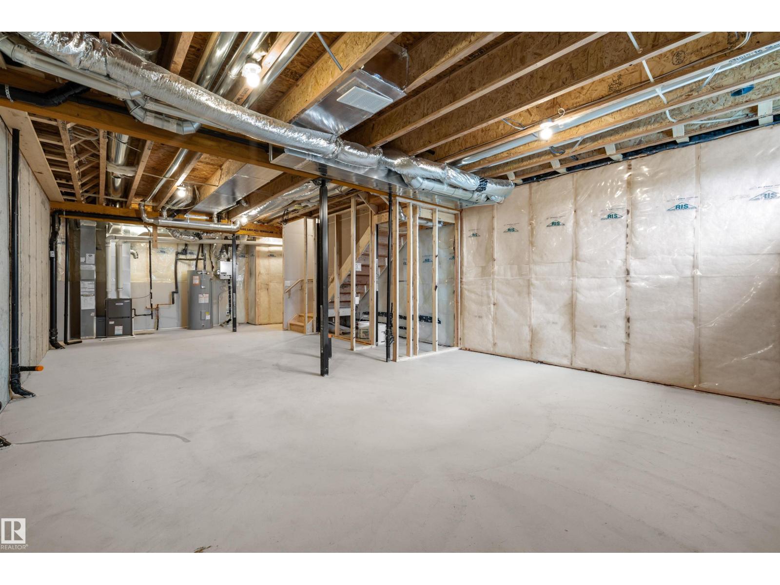 528 176 AV NE - 41