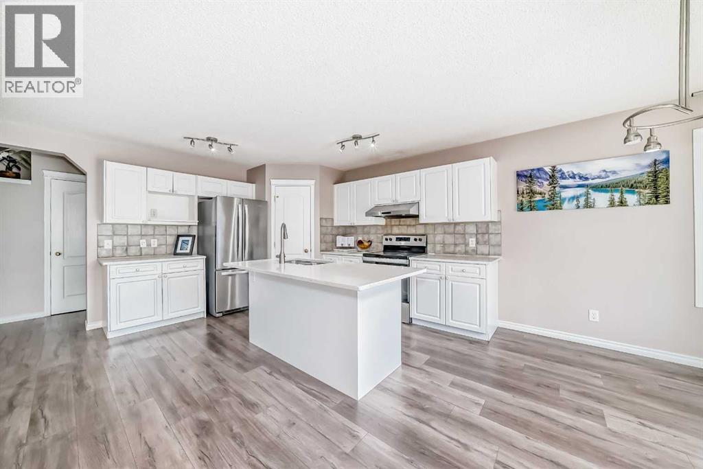 9 Somerside Crescent SW - 4