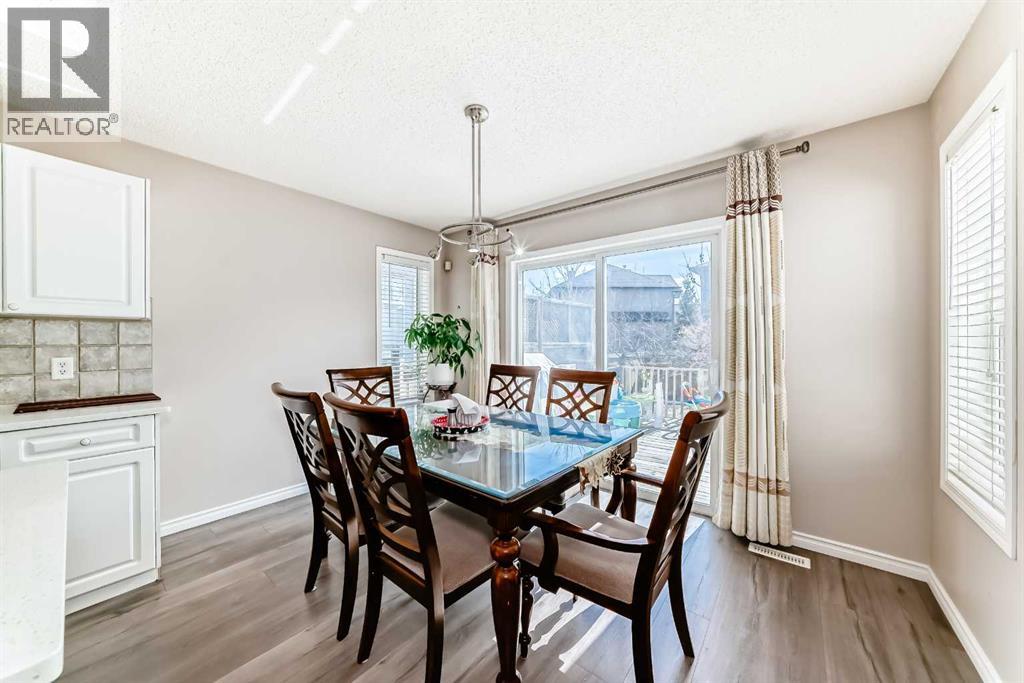9 Somerside Crescent SW - 8