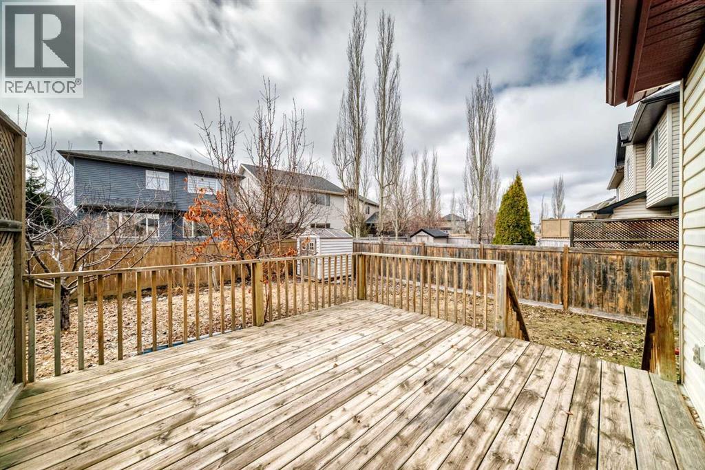 9 Somerside Crescent SW - 14