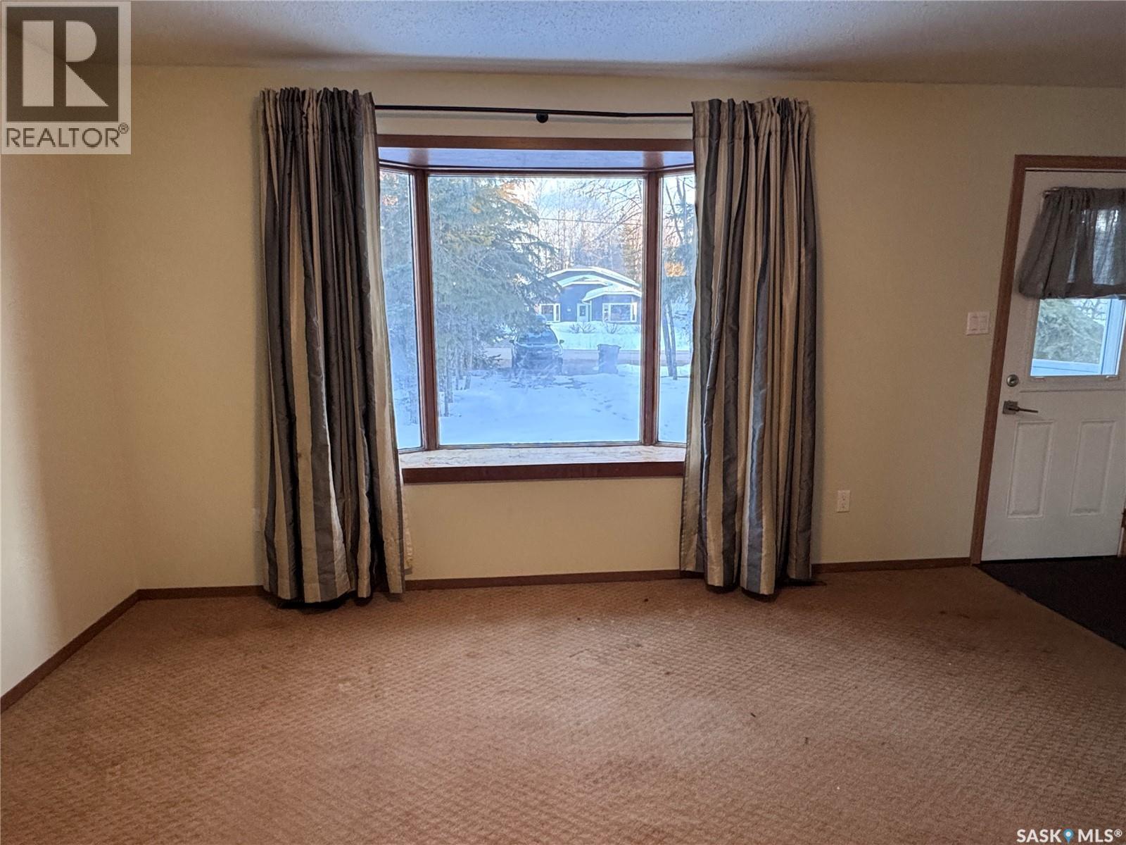 185 Vickers CRESCENT - 11