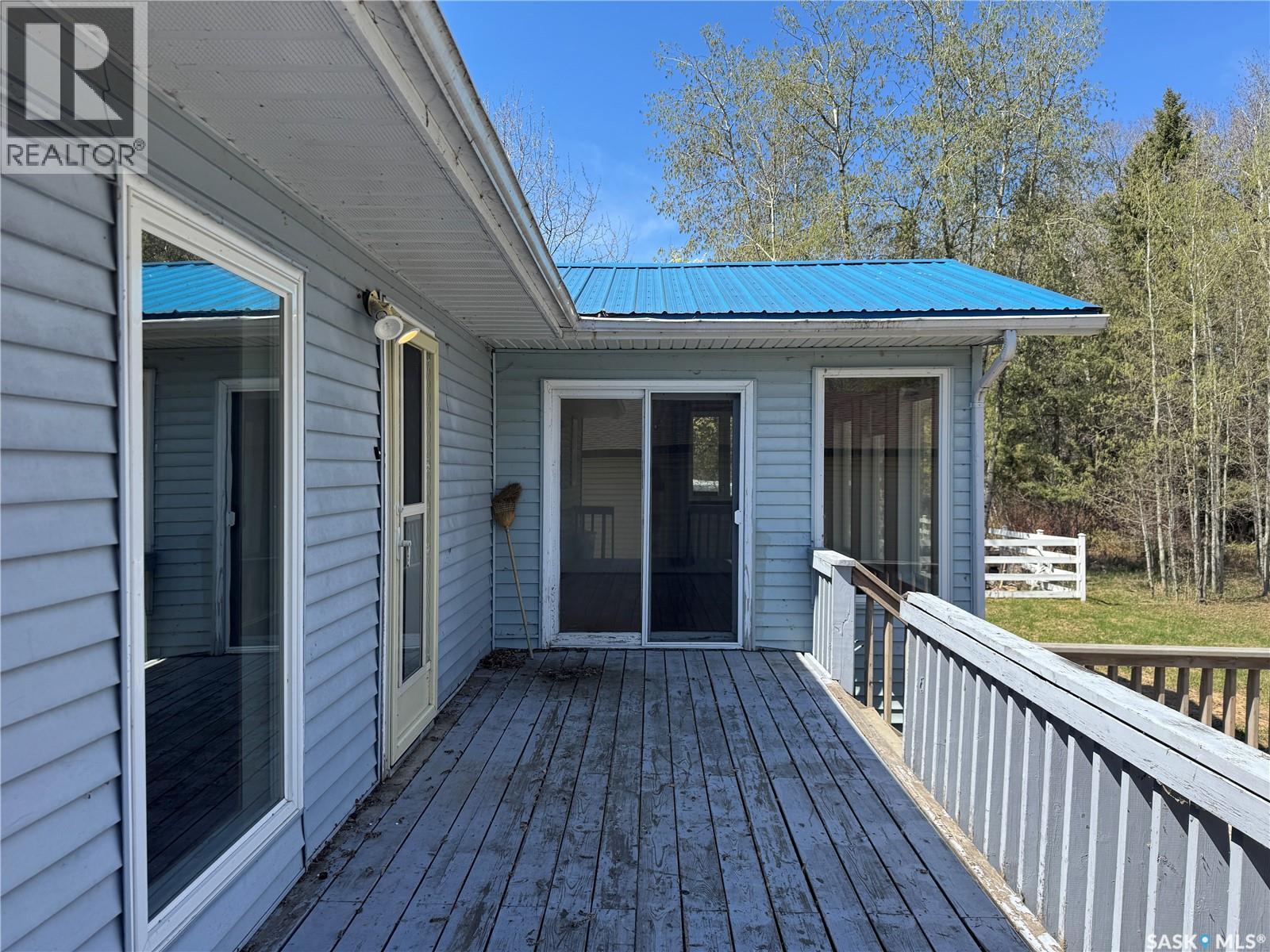 185 Vickers CRESCENT - 45
