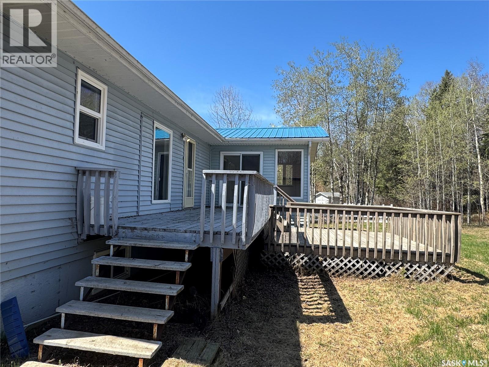 185 Vickers CRESCENT - 48