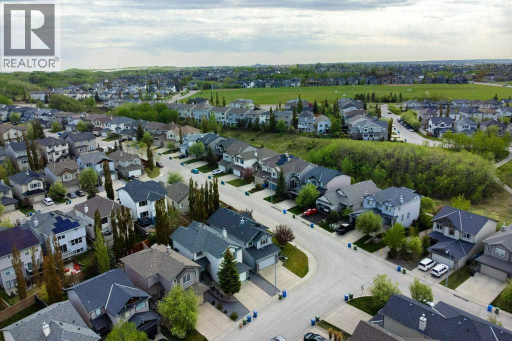 36 Rockyspring Rise NW - 45
