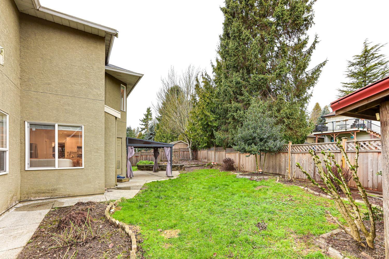6 Bed, 4 Bath House for Sale in Surrey – 17079 57 AVENUE, Surrey - Image 31