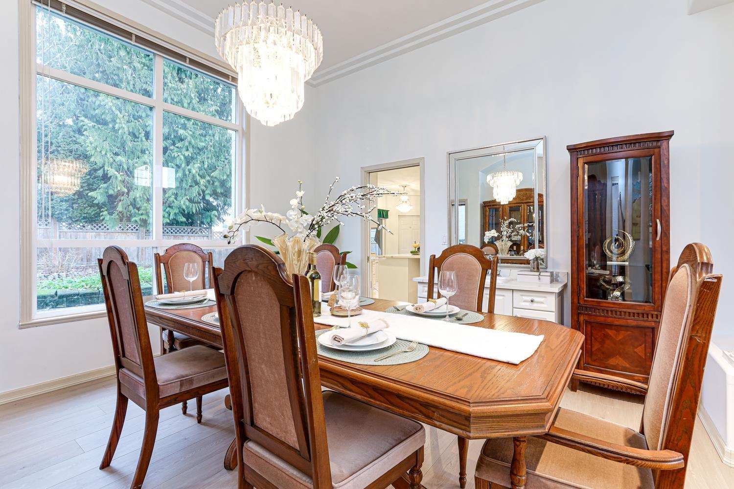 6 Bed, 4 Bath House for Sale in Surrey – 17079 57 AVENUE, Surrey - Image 11