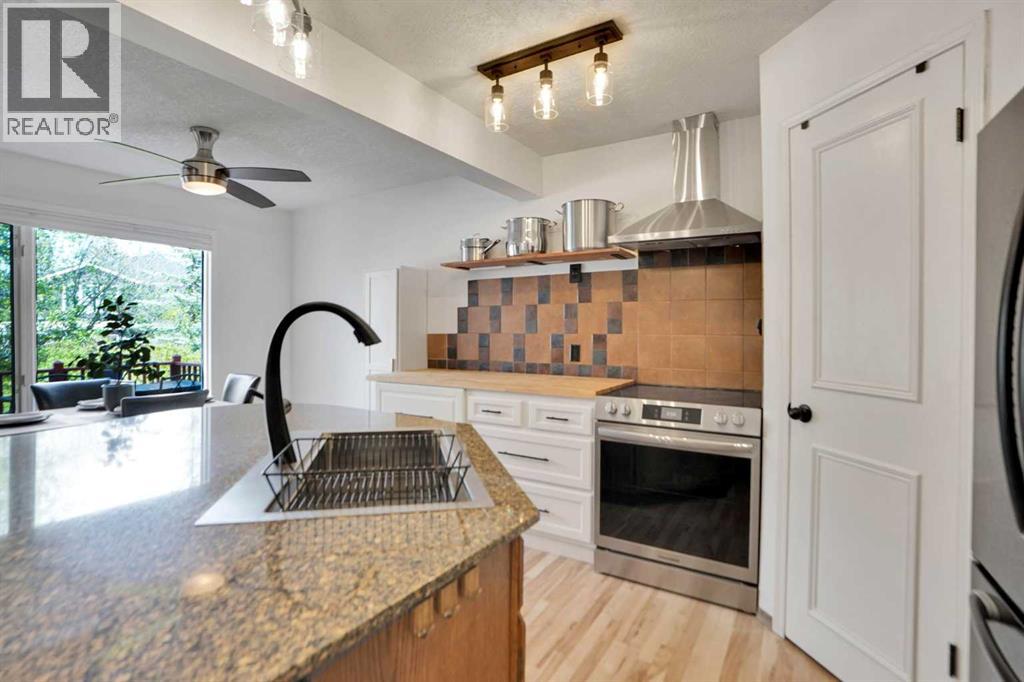 62 Macewan Park View NW - 12