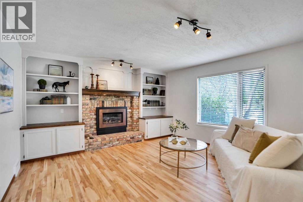 62 Macewan Park View NW - 13