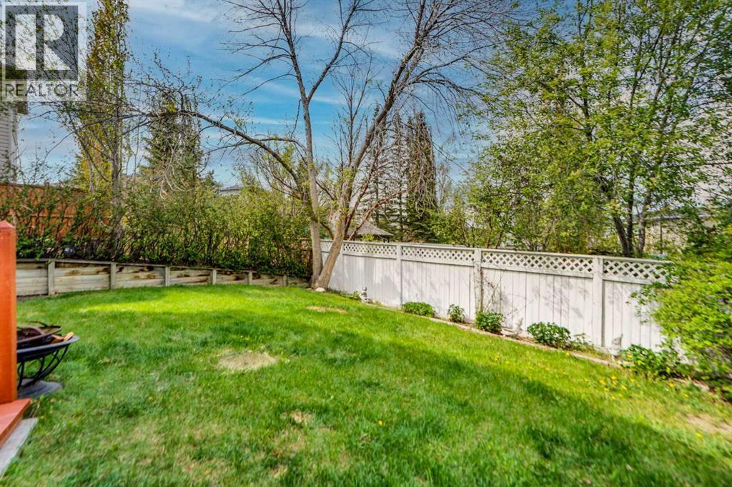 62 Macewan Park View NW - 44
