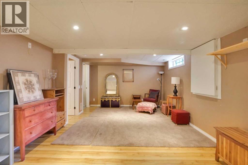 62 Macewan Park View NW - 33