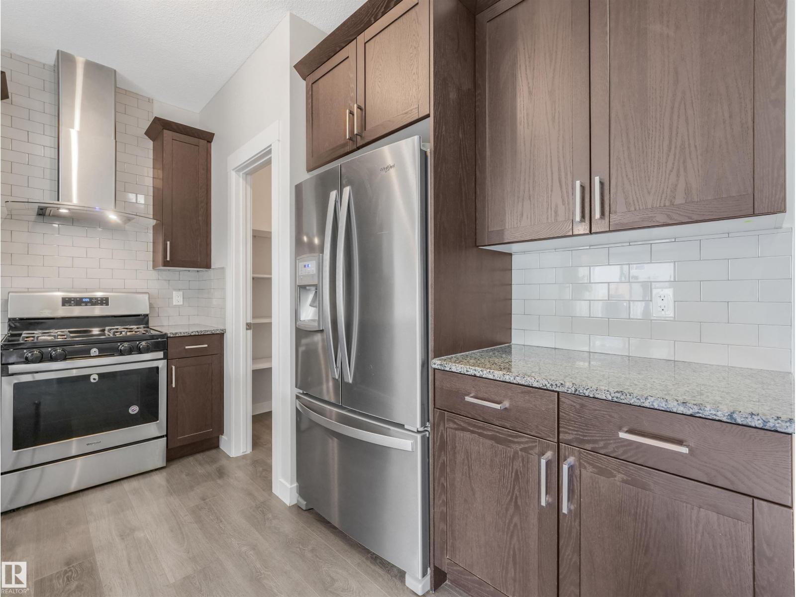 20507 99 AV NW — photo 11