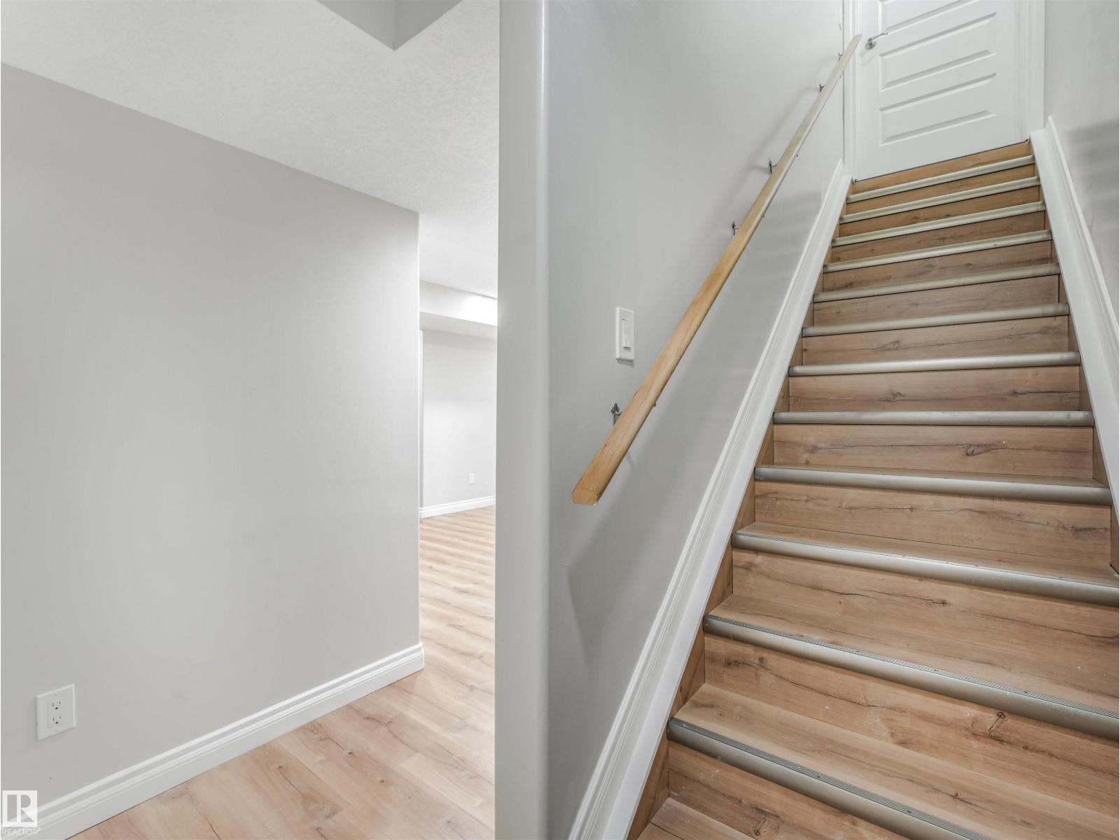 20507 99 AV NW — photo 19