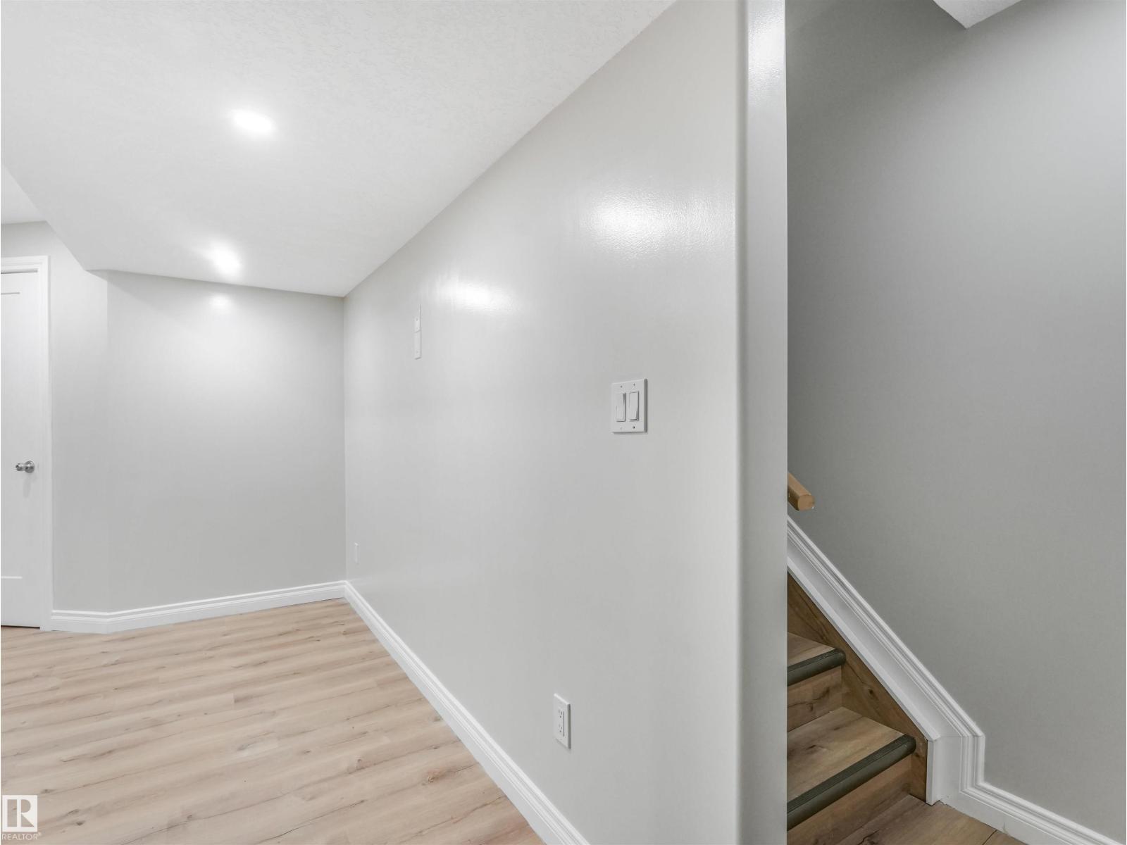 20507 99 AV NW — photo 20