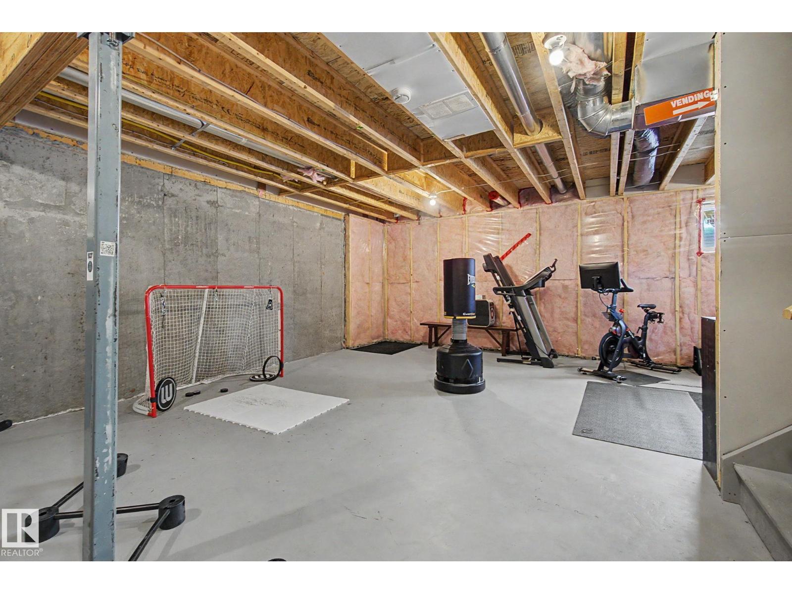 4226 204 ST NW - 19