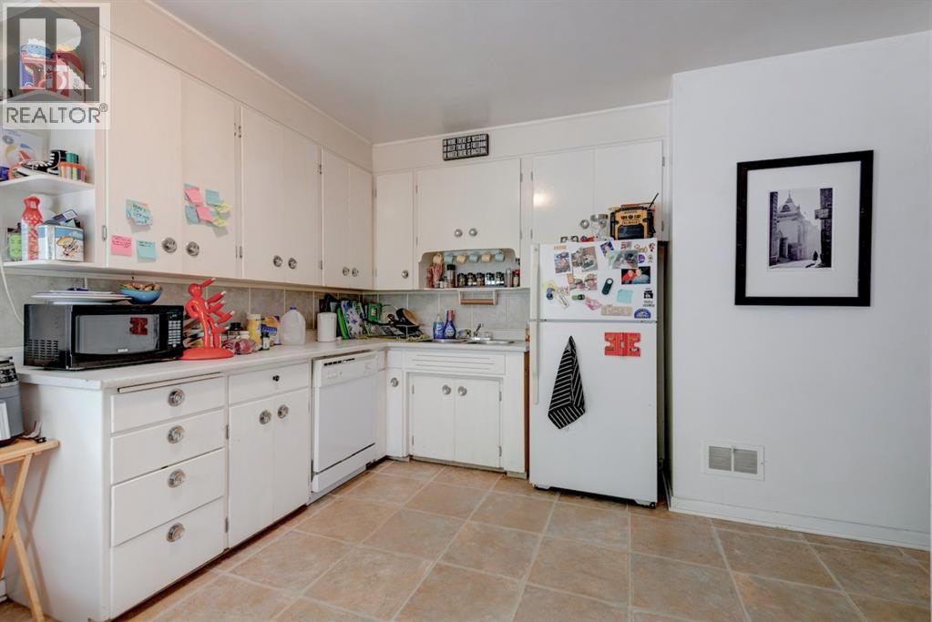 2511 15A Street SW - 15