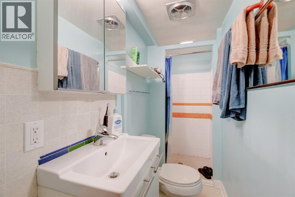 2511 15A Street SW - 21