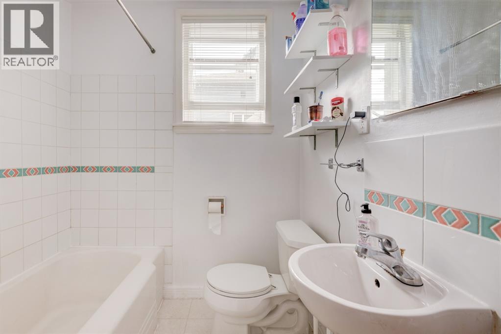 2511 15A Street SW - 28