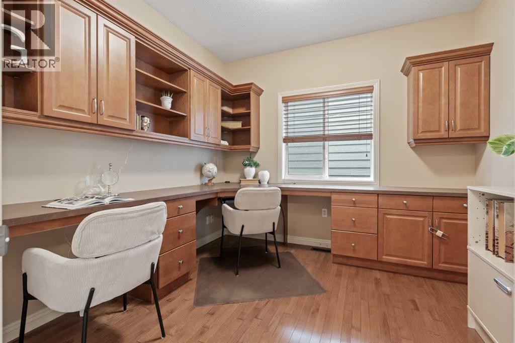 134 Panamount Rise NW - 6