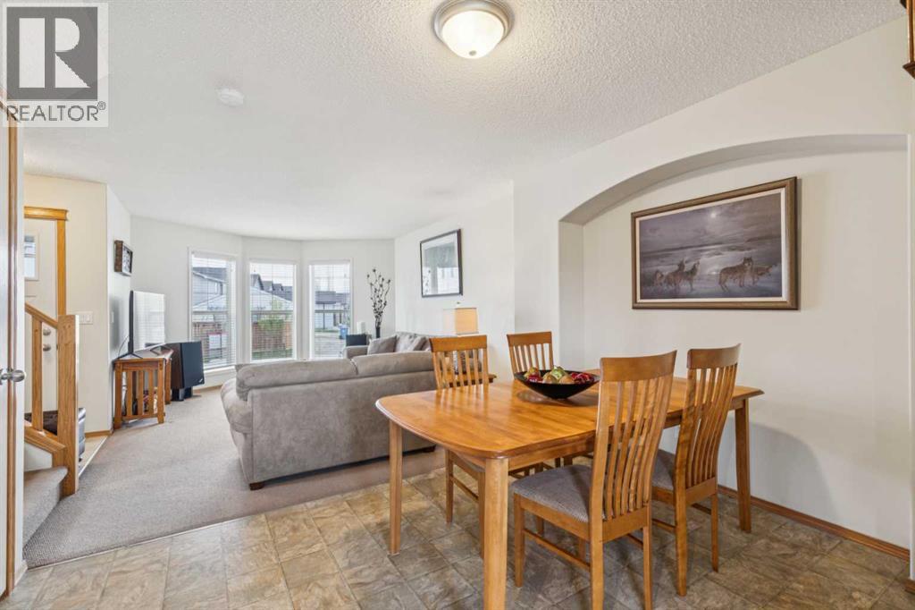 146 Cranberry Close SE - 6