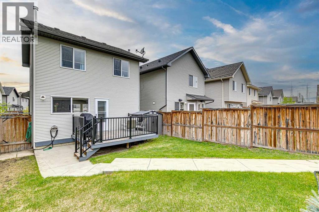 146 Cranberry Close SE - 21