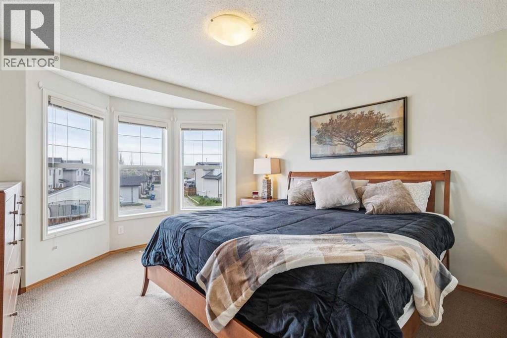 146 Cranberry Close SE - 15