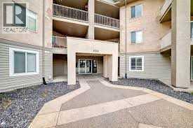 #311 1000 Citadel Meadow Point NW - 2