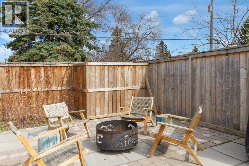 2728 45 Street SW - 28