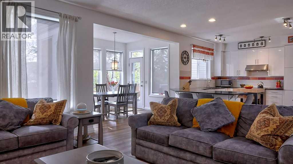 278 Mt Douglas Close SE - 11