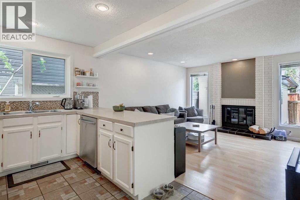 20 Strathearn Rise SW - 7