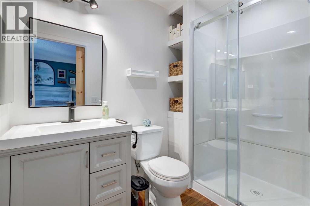 20 Strathearn Rise SW - 19