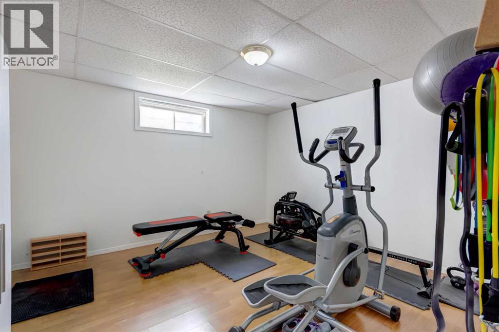 20 Strathearn Rise SW - 27