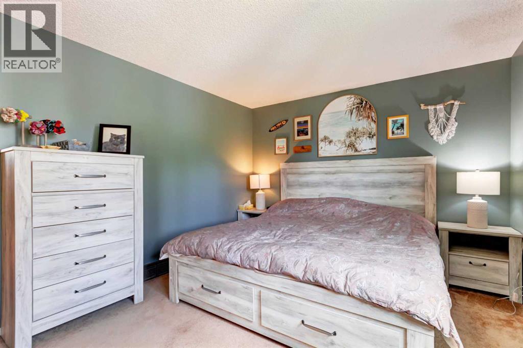 20 Strathearn Rise SW - 18