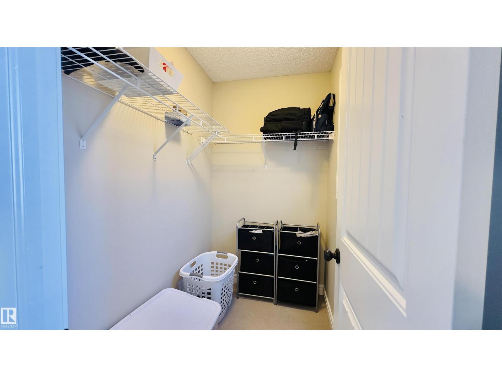 1542 33A ST NW - 17