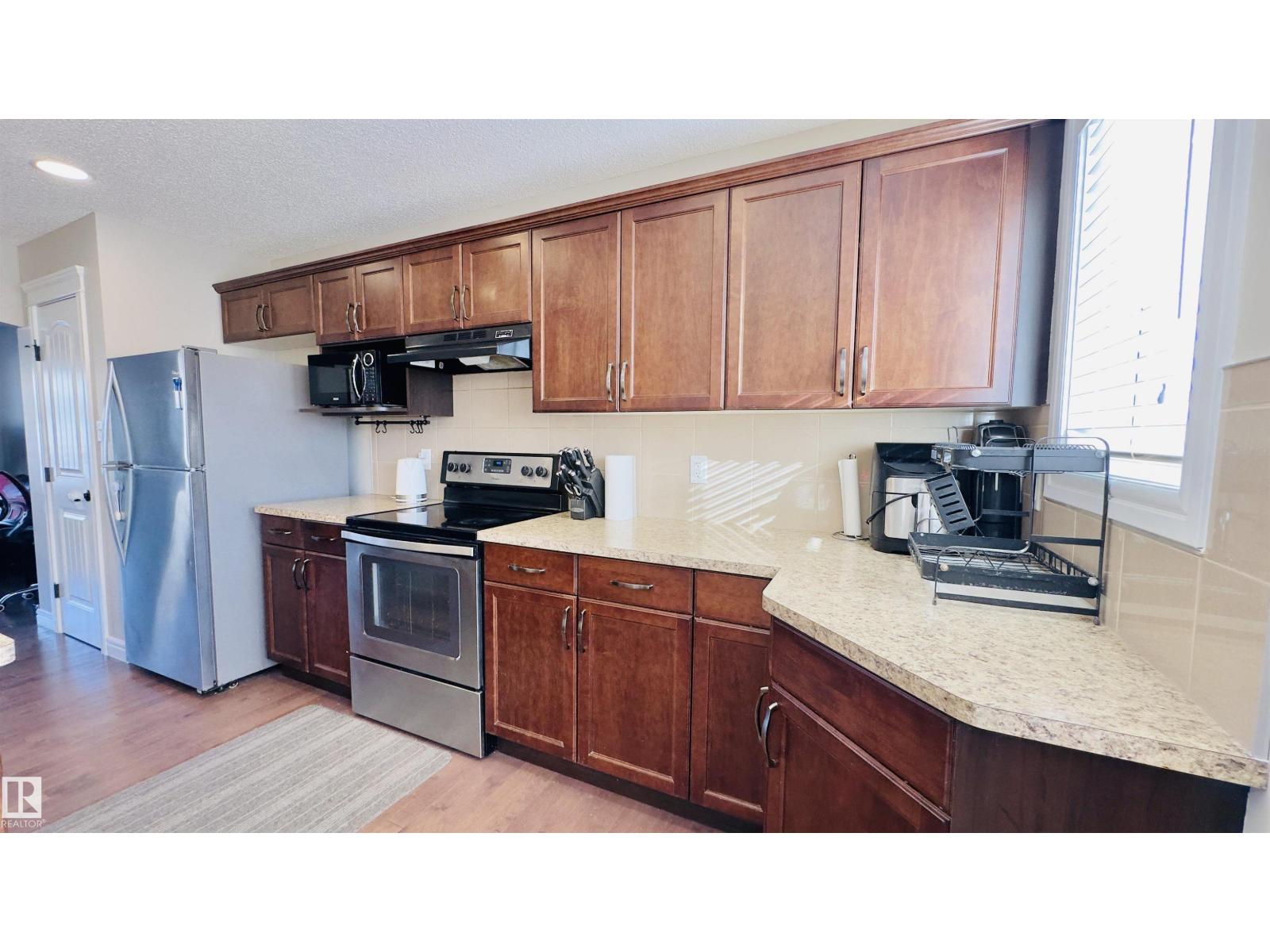 1542 33A ST NW - 7