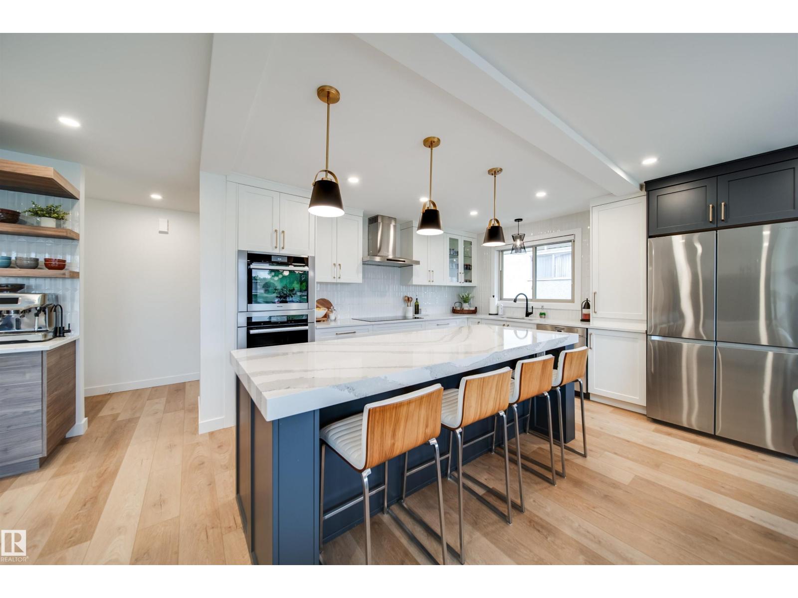 5431 113A ST NW - 13