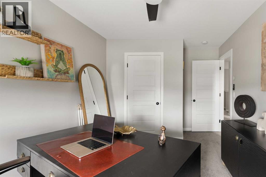 630 Kingsmere Way SE - 32
