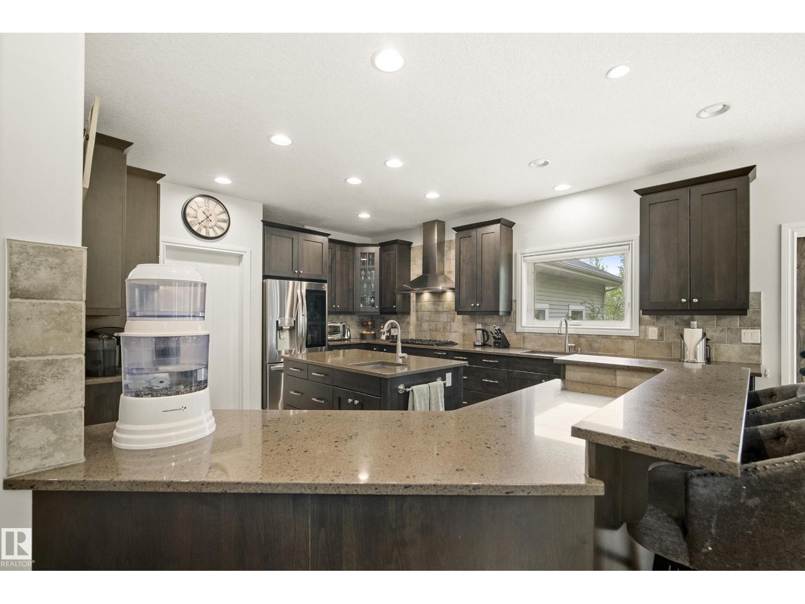 #25 53024 RGE ROAD 15 - 24