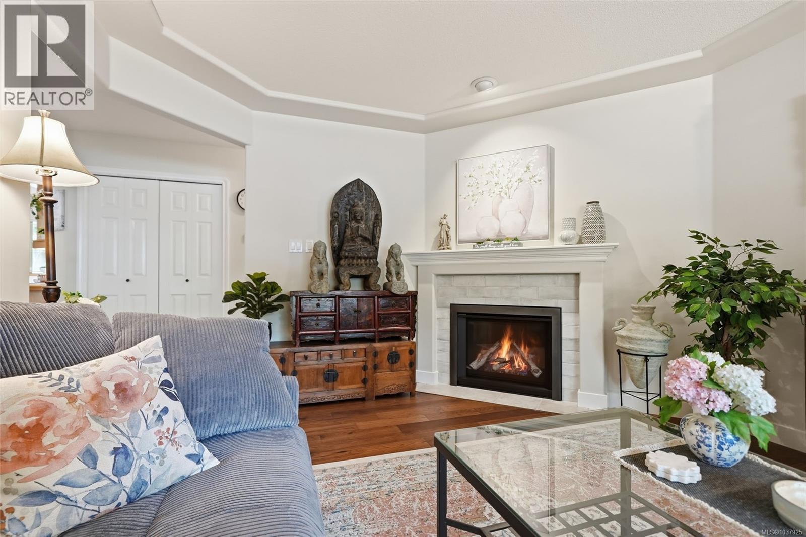 541 Tyee Cres - 21