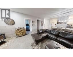Bedroom - 24 Hahn Crescent, Kindersley, SK S0L1S1 Photo 13