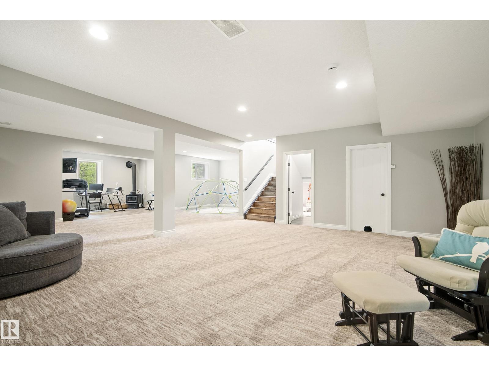 #25 53024 RGE ROAD 15 - 51